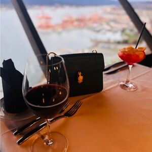 Meet your Posher, Lulu